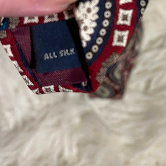 Stafford Executive Silk Necktie - Picture 8 of 11